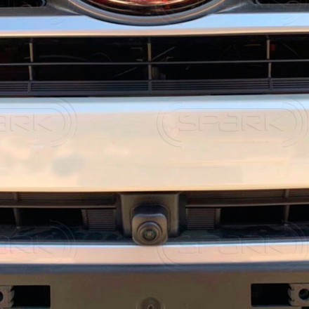 Видеокамера фронтальная Toyota Highlander Люкс 18+