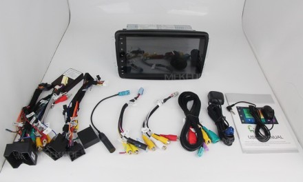 Магнитола Mercedes Benz G класс W463 (01-06), C класс W203, CLK C209/W209, Vito, Viano COMPASS MKD 9 Android
