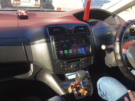 Рамка переходная в Nissan Serena (10-16) для дисплея 9 дюймов