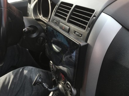 Магнитола на Андроид для Suzuki Grand Vitara II (05-16) Winca S400 R SIM 4G