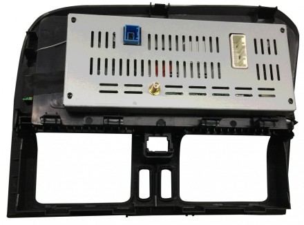 Штатная магнитола для Volvo XC60 (2011-2017) c поддержкой БК и настроек авто на Android 10