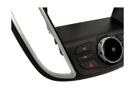 Рамка переходная в FORD Kuga (16-19) Titanium High c SYNC3 для дисплея 9 дюймов