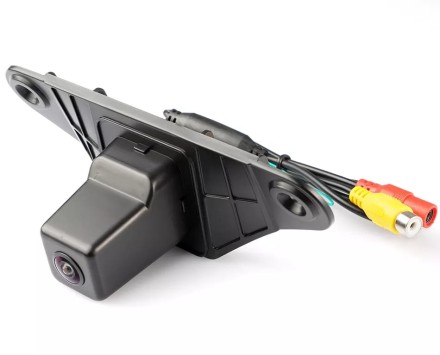 Видеокамера Toyota Prado 150 2010-2014 в штатное место