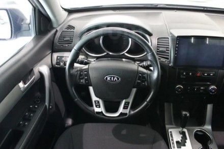 Магнитола на Андроид для KIA Sorento XM 2009-2012 Compas S300 (Средняя версия)