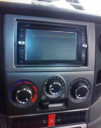 ramka 2din iveco 7.jpg