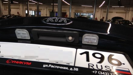 Видеокамера Hyundai Sonata 2016+ в ручку багажника