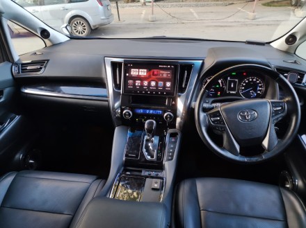 Магнитола на Андроид для Toyota Alphard (15+) Compas S100 (Базовая версия)