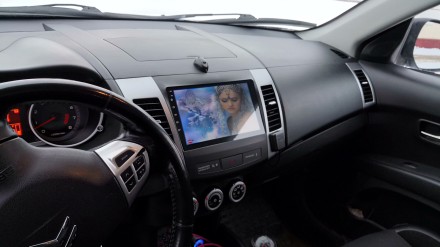 Автомагнитола для Mitsubishi Mitsubishi Outlander XL, Citroen C-Crosser, Peugeot 4007 Compass TS с SIM 4G + HI-FI с DSP + Carplay